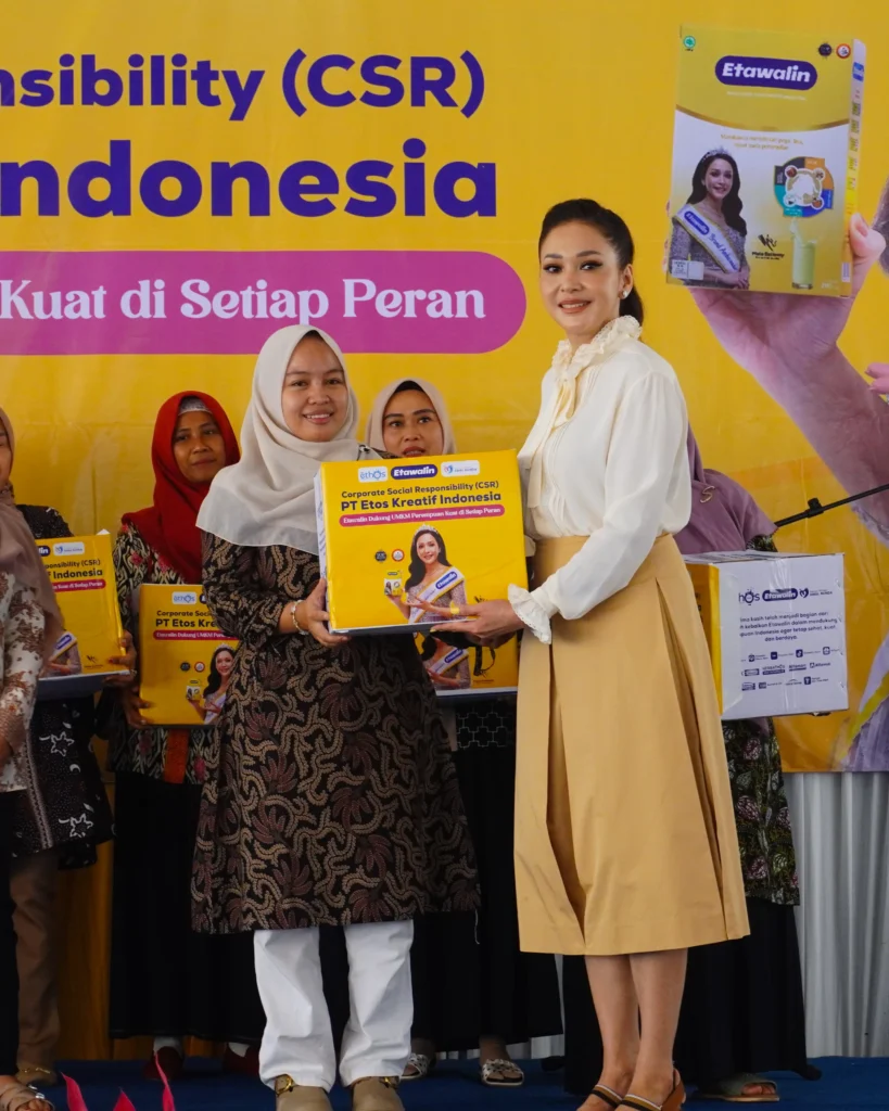 Maia Estianty Hadiri Kolaborasi CSR PT Ethos Kreatif Indonesia dan Yayasan Amal Bunda Perkuat 250 Perempuan Pelaku UMKM