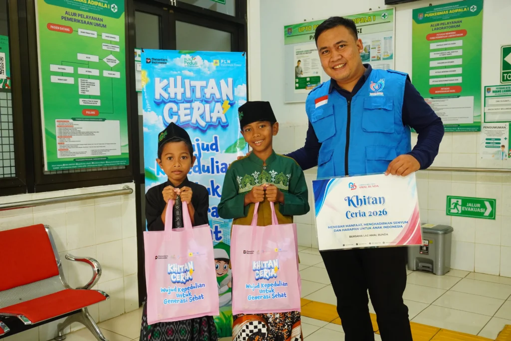 LAZ Yayasan Amal Bunda dan PLN Indonesia Power UBP Jawa Tengah 2 Adipala Wujudkan Kepedulian untuk Generasi Sehat melalui Program Khitan Ceria
