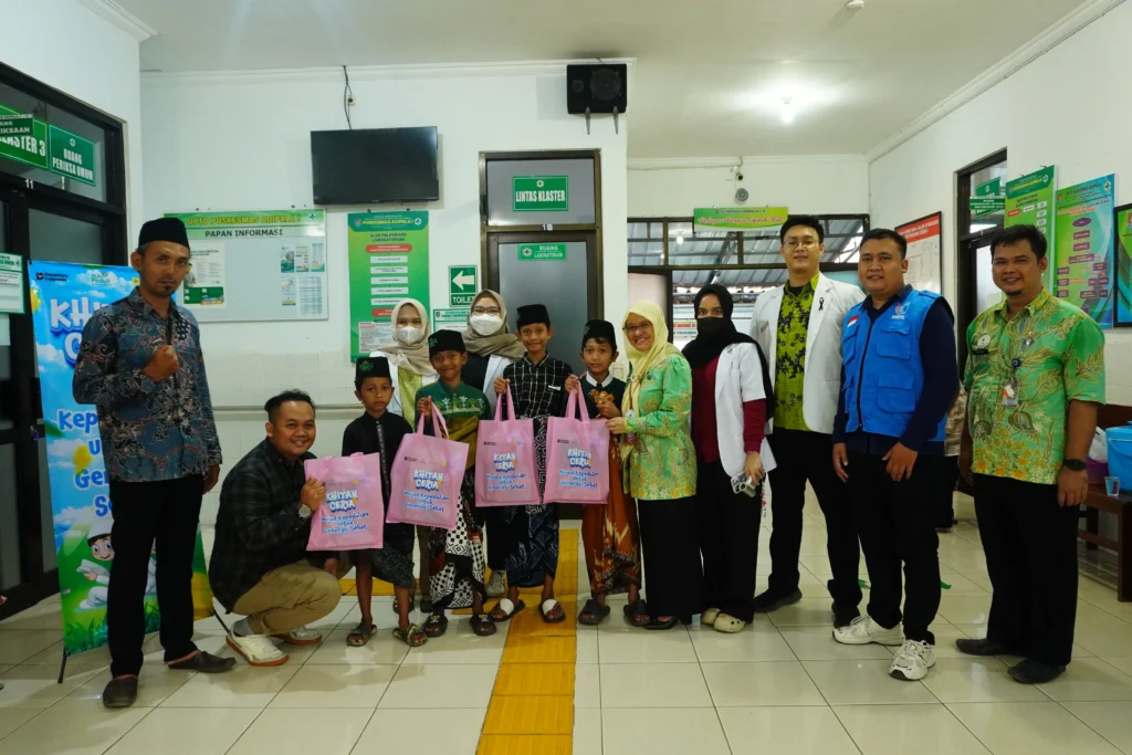 Anita Ratna Faoziyah Perkuat Peran LAZ Yayasan Amal Bunda sebagai Mitra Strategis CSR melalui Program Khitan Ceria Bersama PLN Indonesia Power