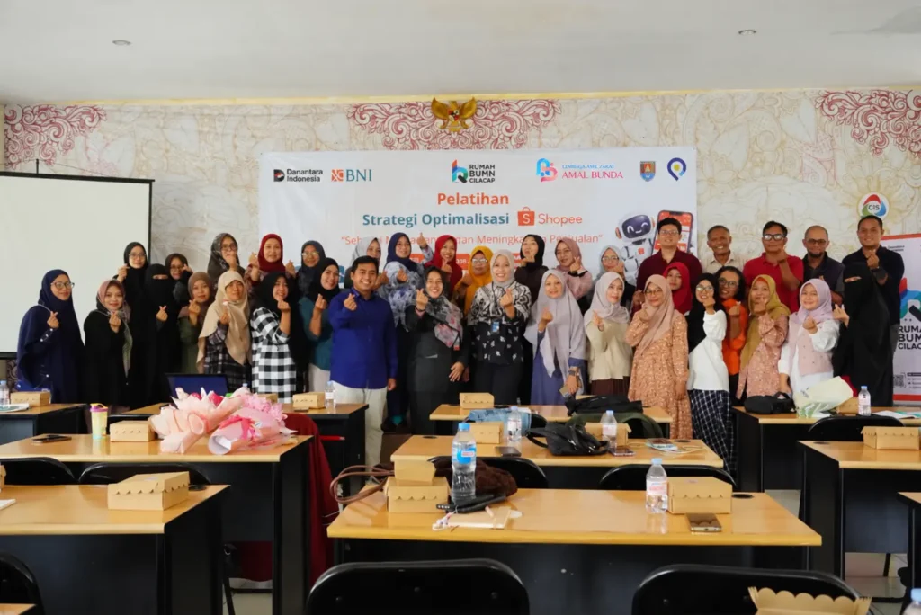 30 Pelaku UMKM Ikuti Pelatihan E-Commerce, Amal Bunda Dorong Usaha Naik Kelas Lewat Marketplace